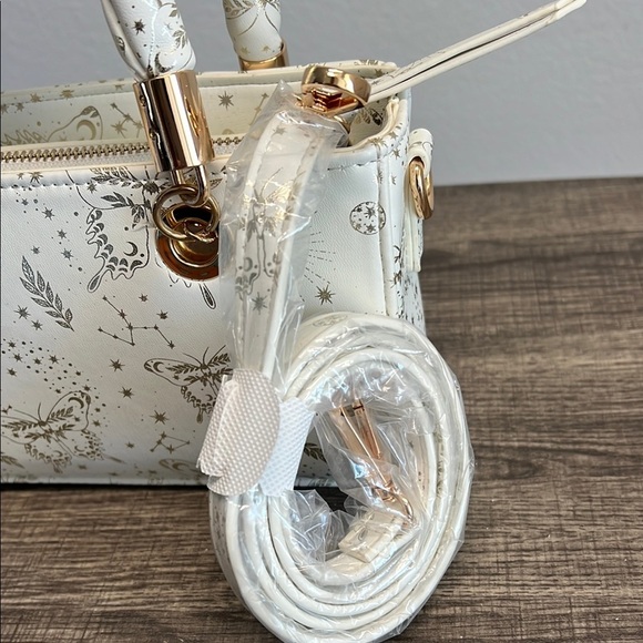 Aldo Gorgeous White & Gold Shimmery Mini Bag with Charm and Crossbody Strap✨ - Picture 8 of 14